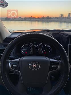 تۆیۆتا لاندكروزر پرادۆ